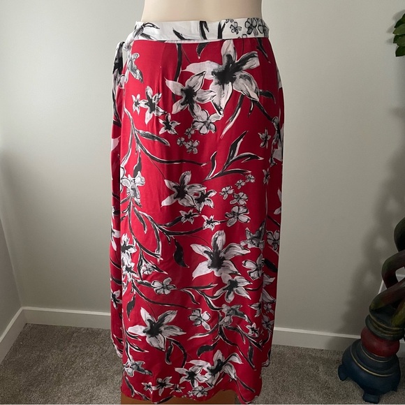 Jets Australia Silk Blend Sarong Wrap Skirt By Jessika Allen Floral Beach Swim - Picture 2 of 8